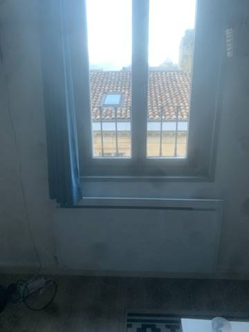 Pose et raccordement de radiateur à inertie sèche / sèche serviette à Bordeaux