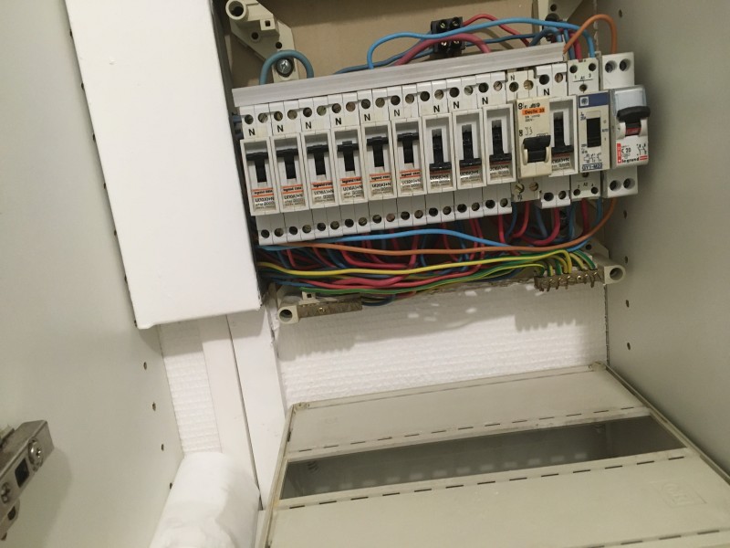 Électricien professionnel Bordeaux Nansouty
