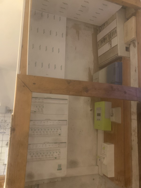 remplacement  tableau électrique d'une  échoppe en pierre de 140m2 