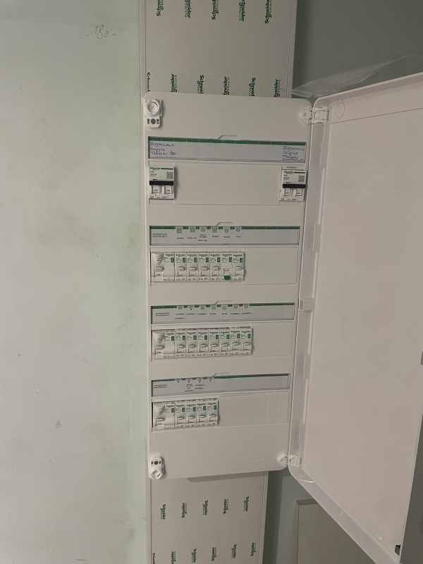 tableau électrique aux normes a bégles/pessac/talence et toute la CUB