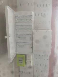 Electricien pour la mise en conformité d'un tableau électrique d'une maison de 115m² à Bordeaux Nansouty proche Talence