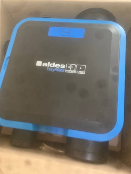 remplacement et remise aux normes extraction d'air( vmc ) pour un appartement de 50m2 a bordeaux centre au rdc d'une échoppe bordelaise