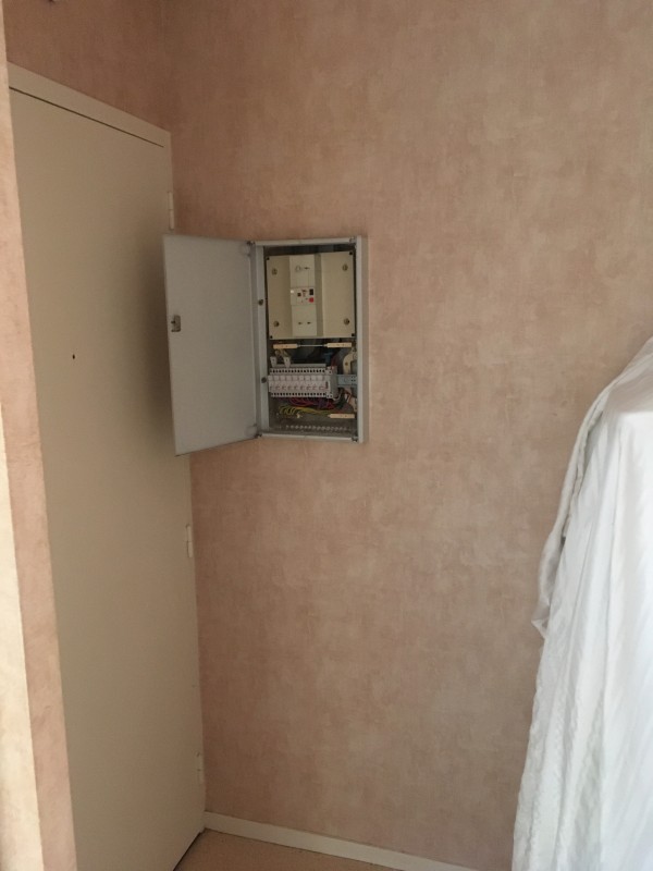 Remise en conformité de votre tableau électrique dans un studio de 23m2 a talence proche pessac